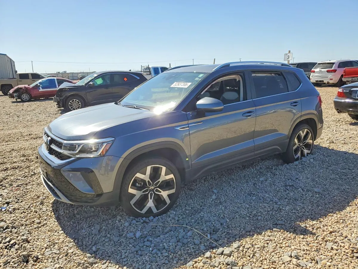 VOLKSWAGEN TAOS SEL 2022