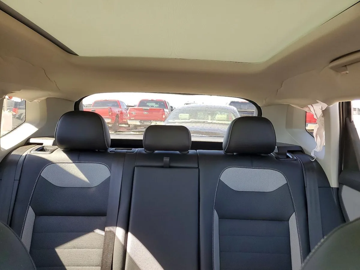 VOLKSWAGEN TAOS SEL 2022