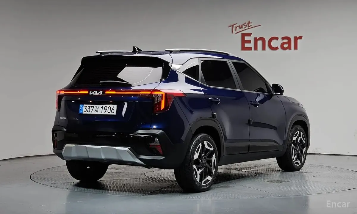 KIA SELTOS SIGNATURE 2024