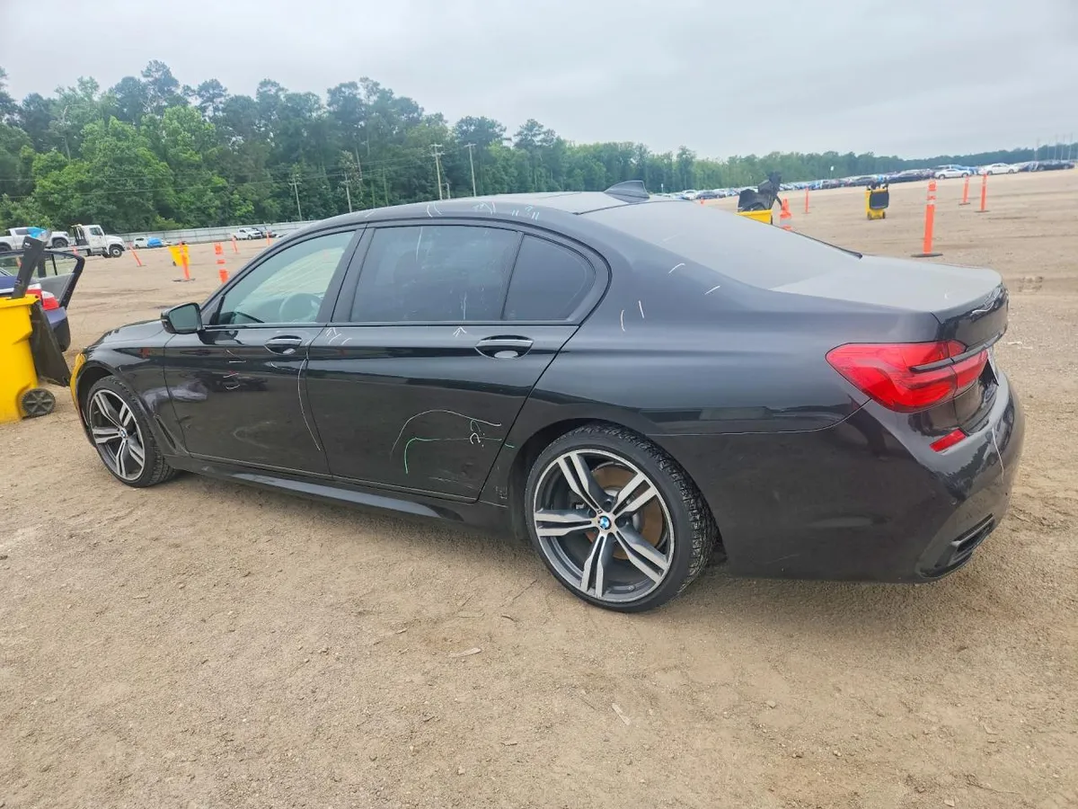 BMW 7 SERIES 2018