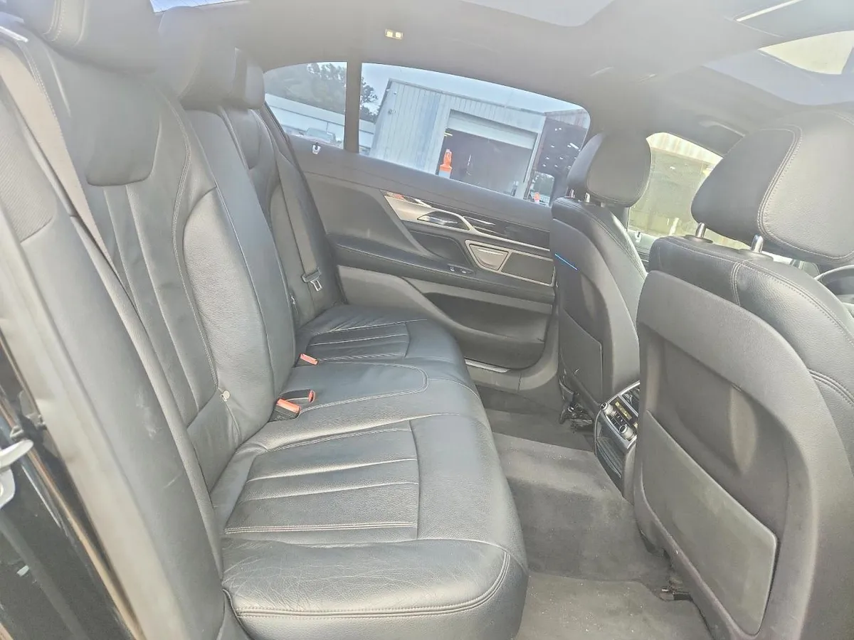 BMW 7 SERIES 2018