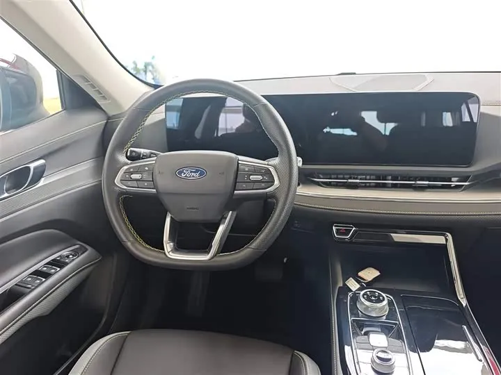 FORD EQUATOR SPORT 2026