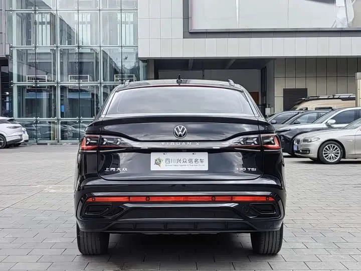 VOLKSWAGEN TIGUAN 2023