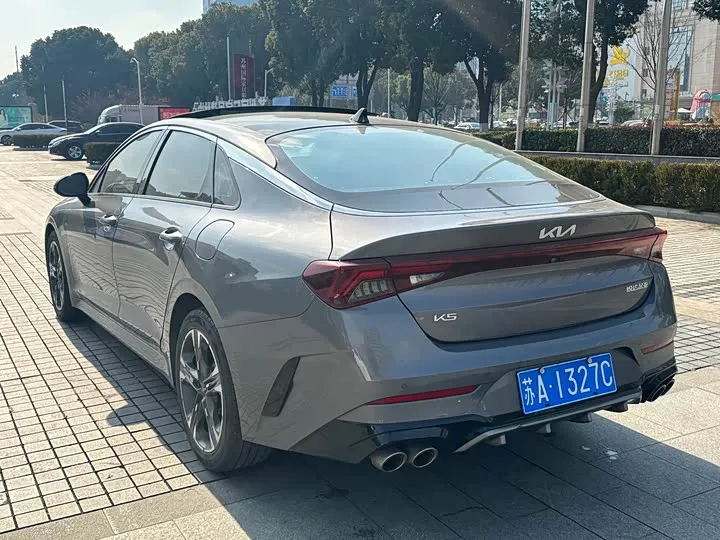 KIA K5 2022