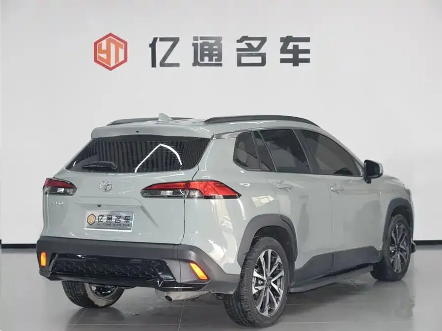 TOYOTA COROLLA CROSS 2022
