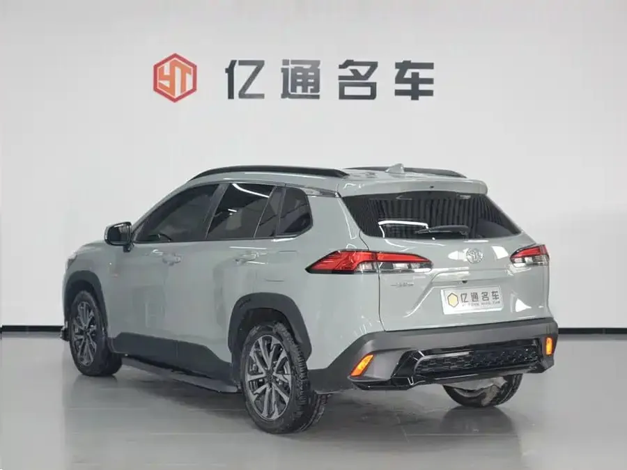 TOYOTA COROLLA CROSS 2022