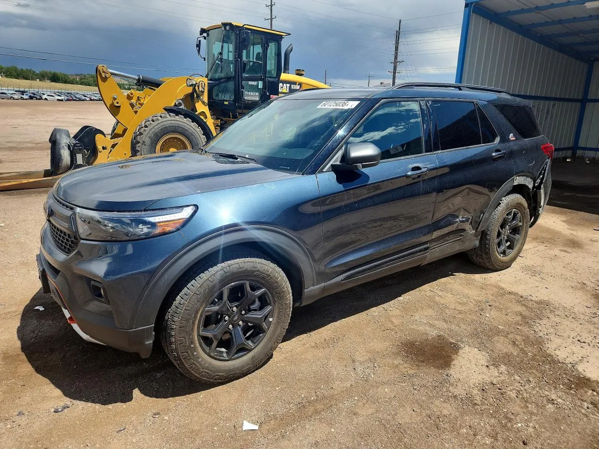 FORD EXPLORER TIMBERLINE 2023