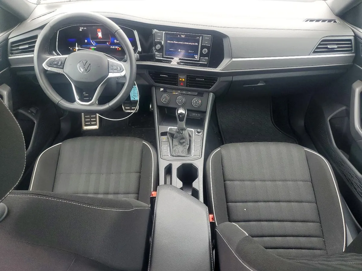 VOLKSWAGEN JETTA SPORT 2023