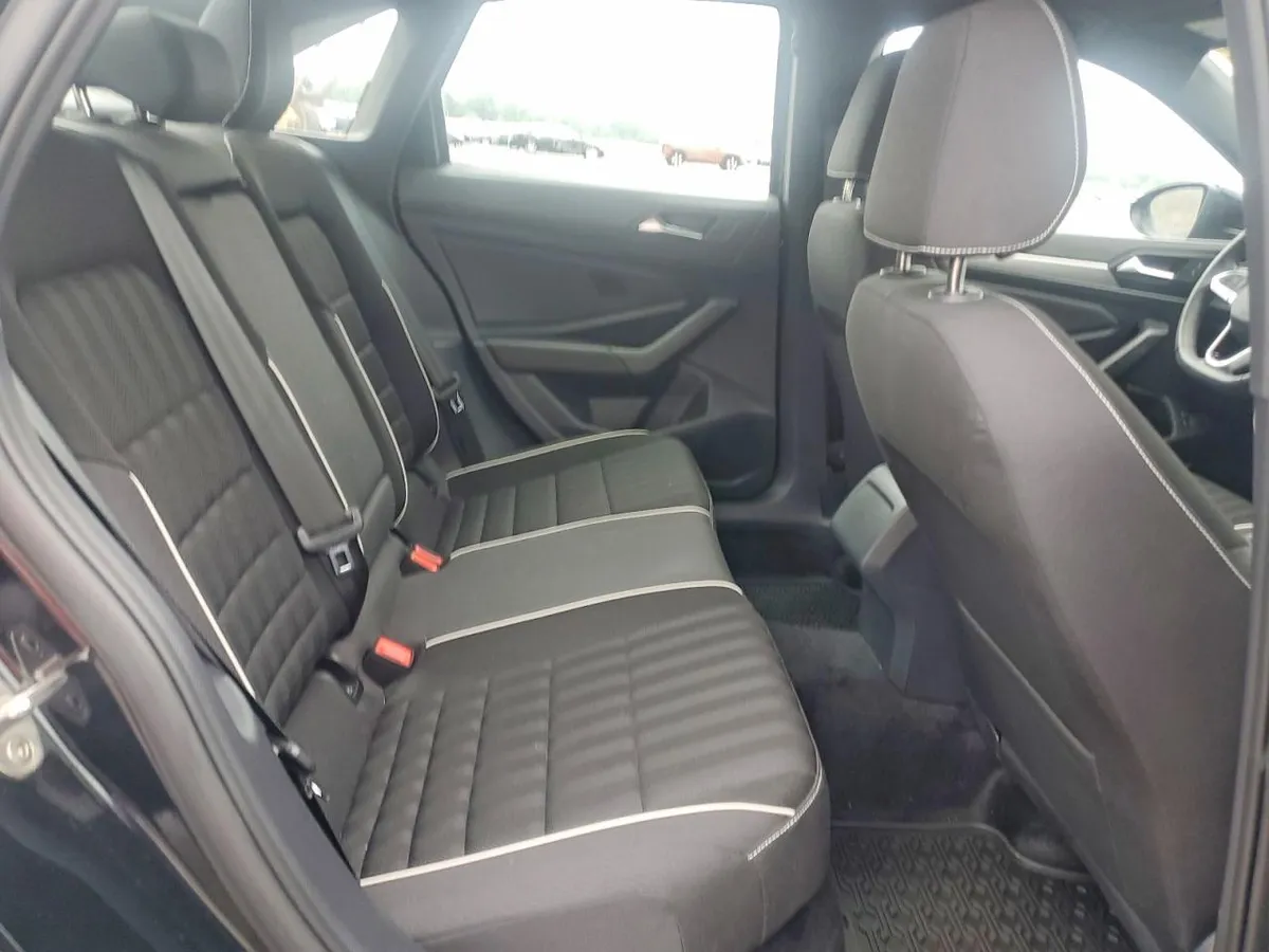 VOLKSWAGEN JETTA SPORT 2023