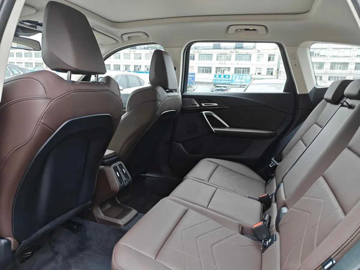 BMW X1 2025
