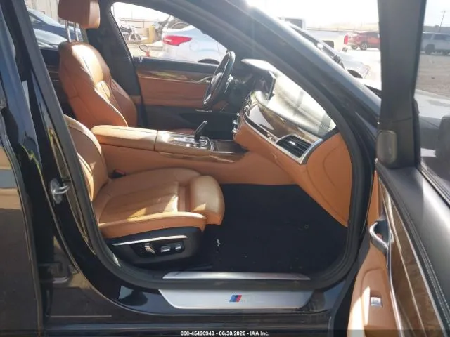 BMW 7 SERIES 2016