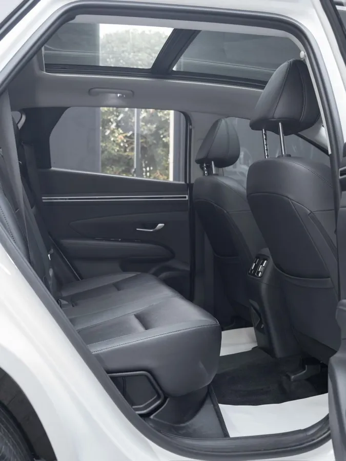 HYUNDAI TUCSON PREMIUM 2022