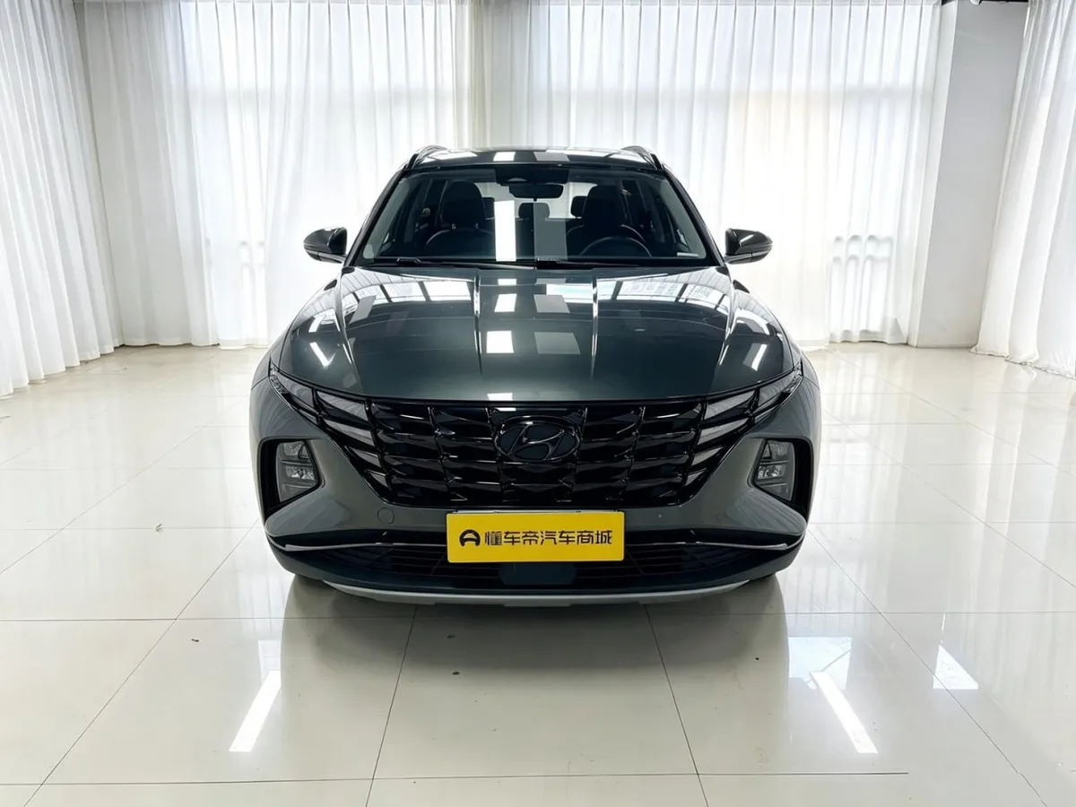 HYUNDAI TUCSON PREMIUM 2022