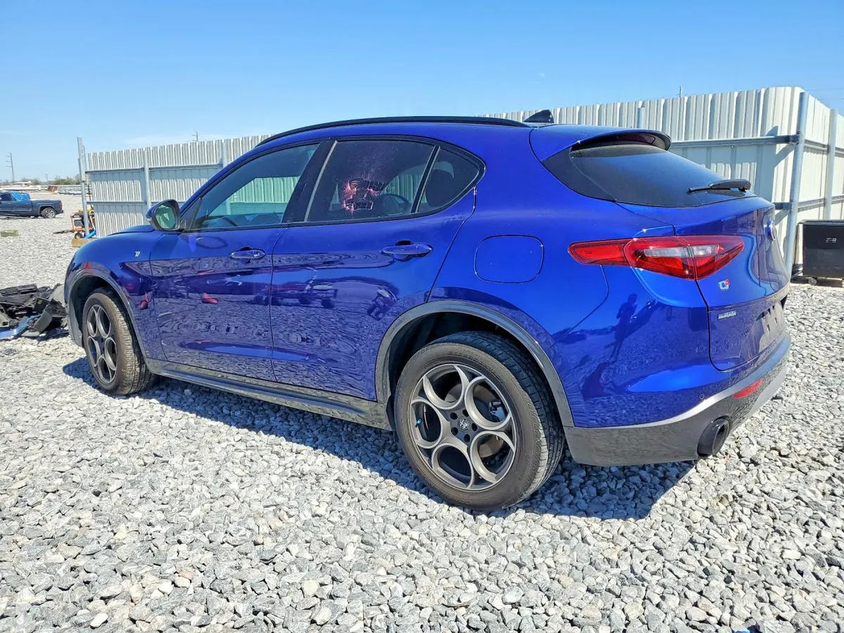 ALFA ROMEO STELVIO TI 2022
