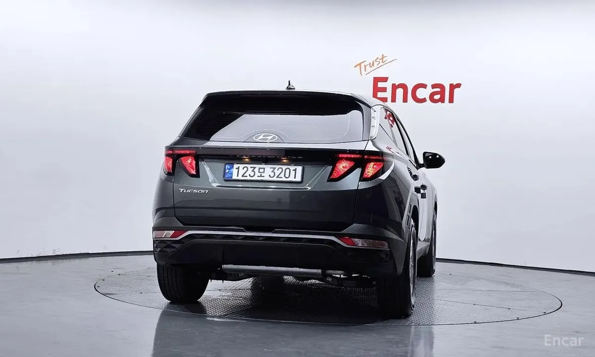 HYUNDAI TUCSON 2023