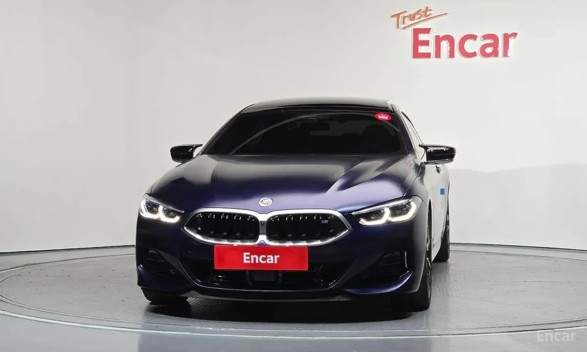 BMW 8 SERIES 2022