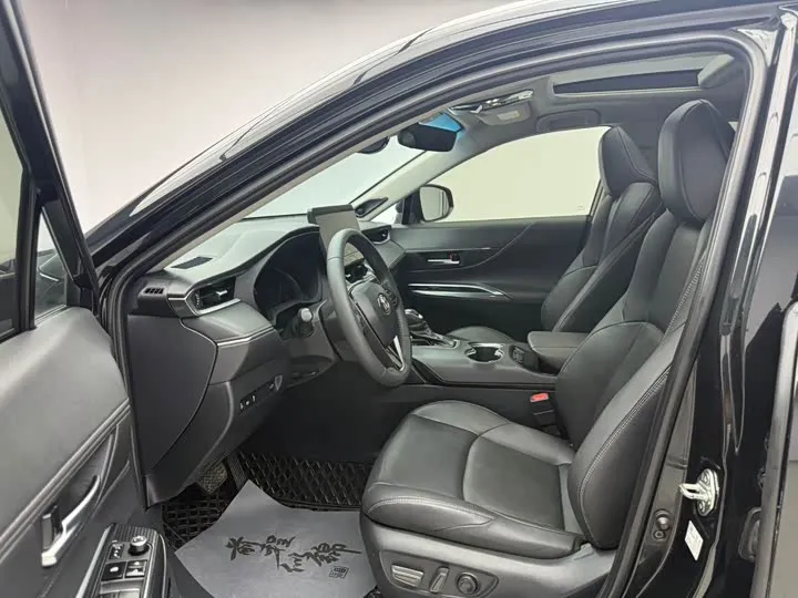 TOYOTA VENZA 2022