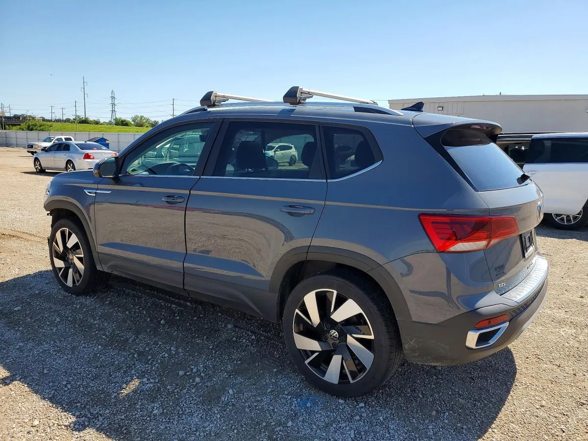 VOLKSWAGEN TAOS SEL 2024
