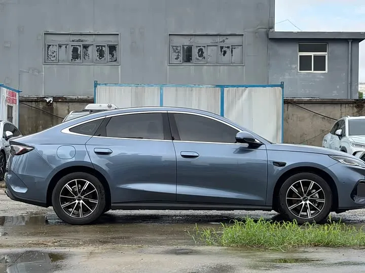 BYD SEAL DM-I 120KM EXCLUSIVE MODEL 2025