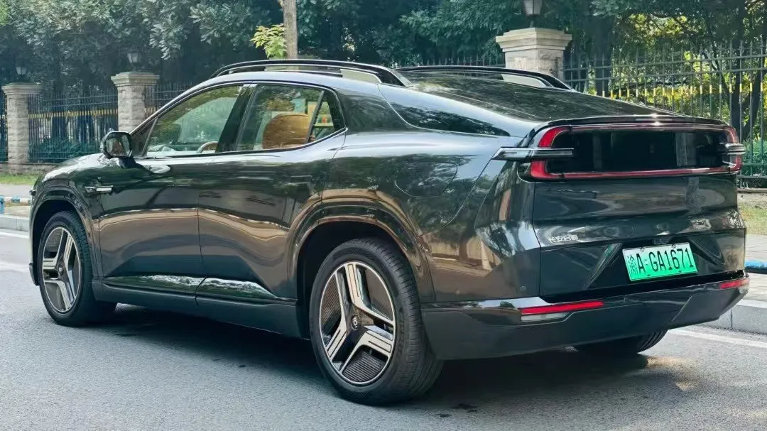 CHANGAN E07 2024
