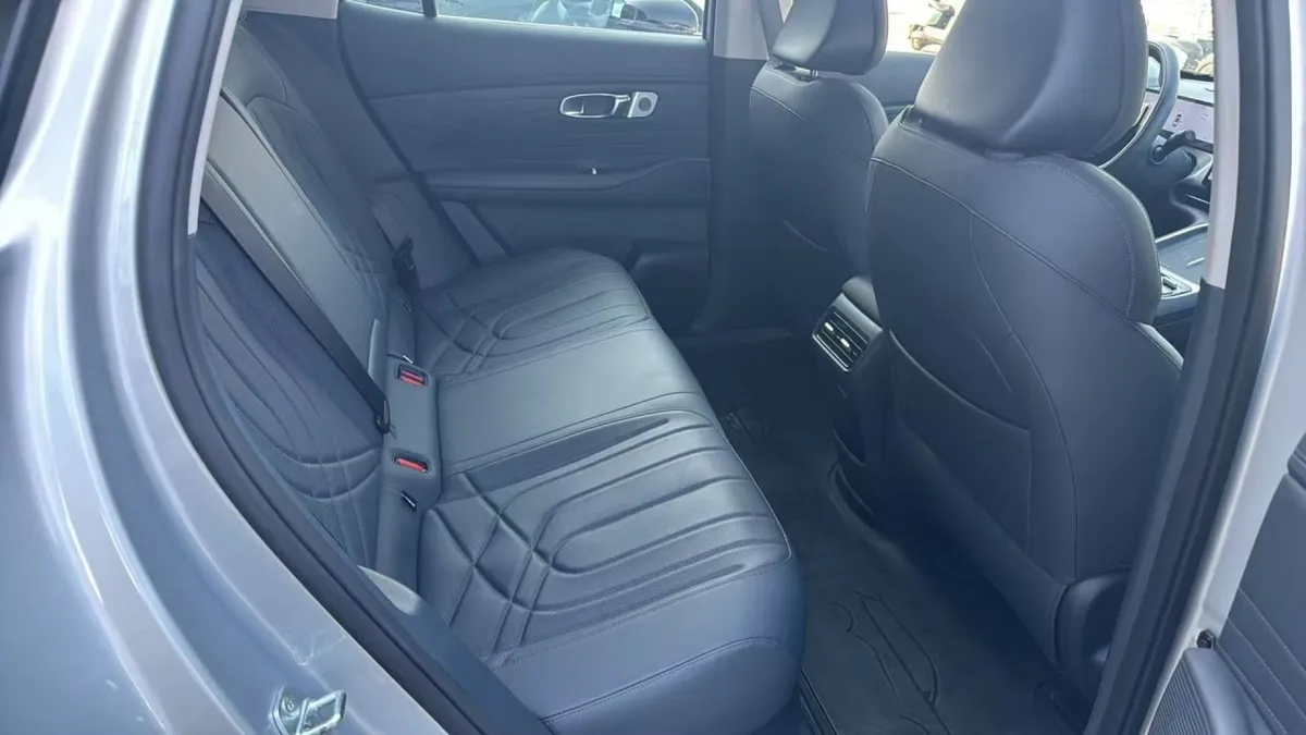 GEELY STARSHIP 7 2025