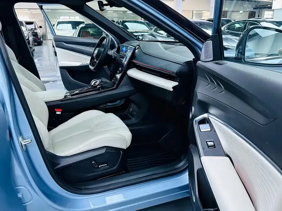 GEELY ATLAS COOL 2023