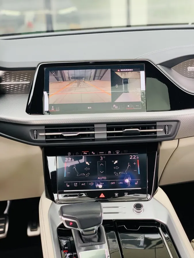 AUDI Q6 2023