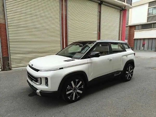 GEELY ICON 2023