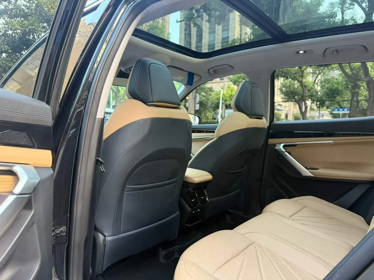 GEELY BOYUE L 2023