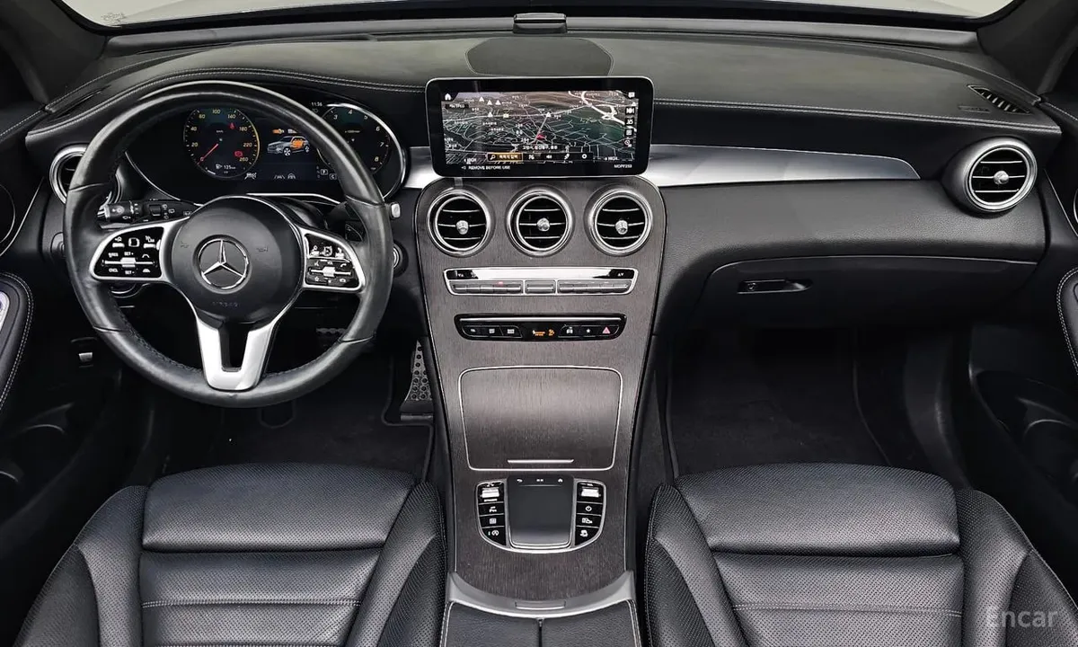 MERCEDES-BENZ GLC-CLASS 2022