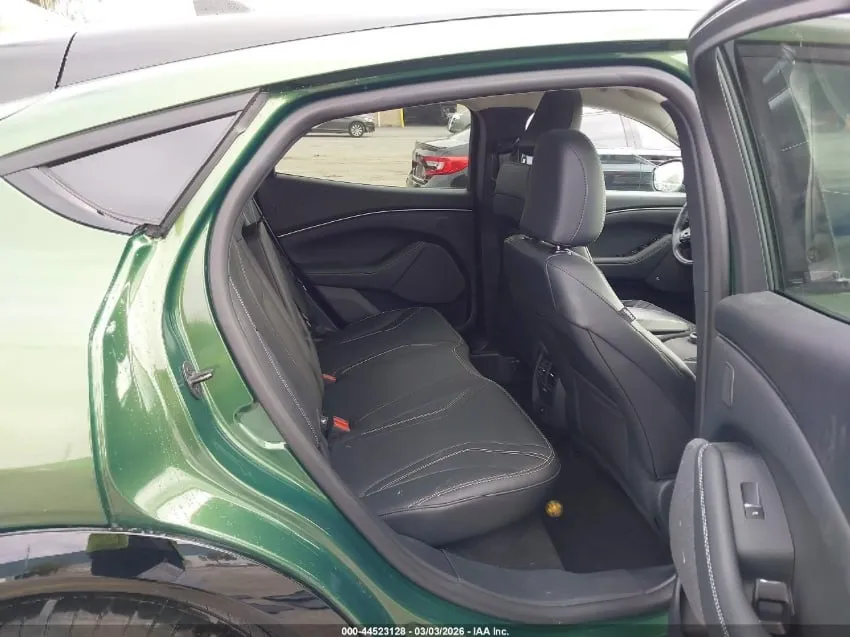 FORD MUSTANG MACH-E PREMIUM 2024