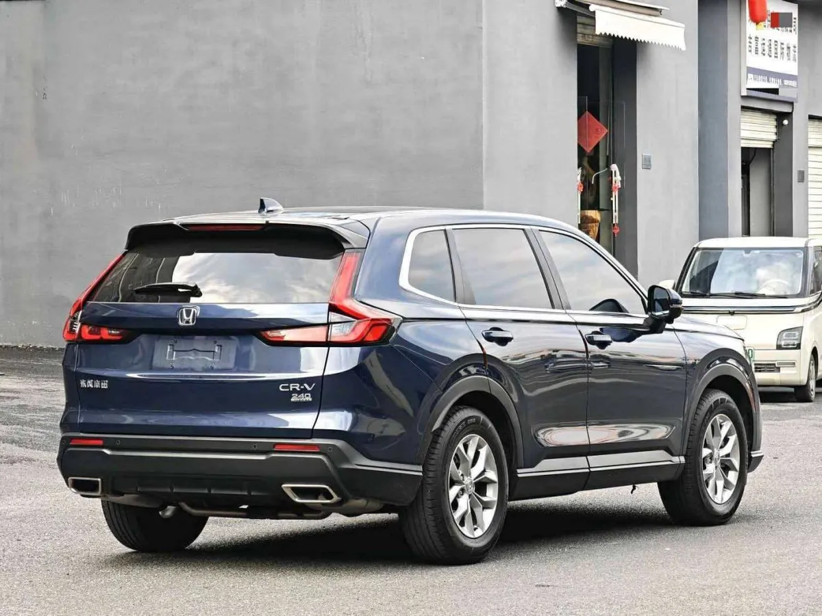 HONDA CR-V 2023