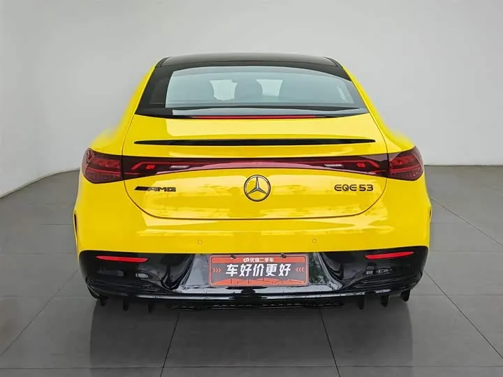 MERCEDES-BENZ EQE 2022