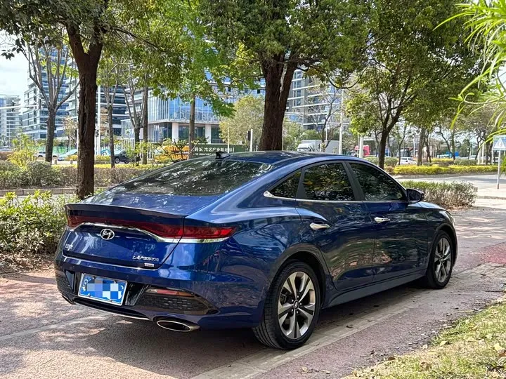 HYUNDAI FISTA 2021