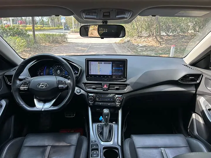 HYUNDAI FISTA 2021