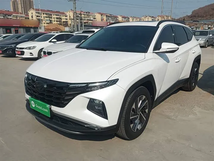 HYUNDAI TUCSON L 2023