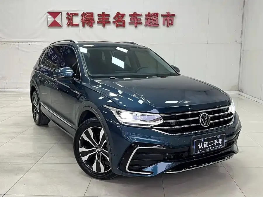 VOLKSWAGEN TIGUAN L 2022