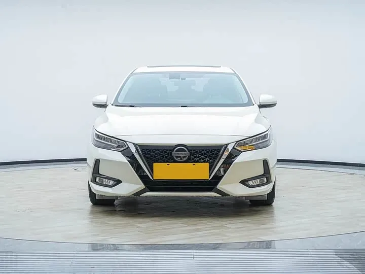 NISSAN SYLPHY 2022