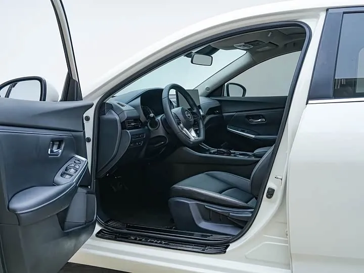 NISSAN SYLPHY 2022