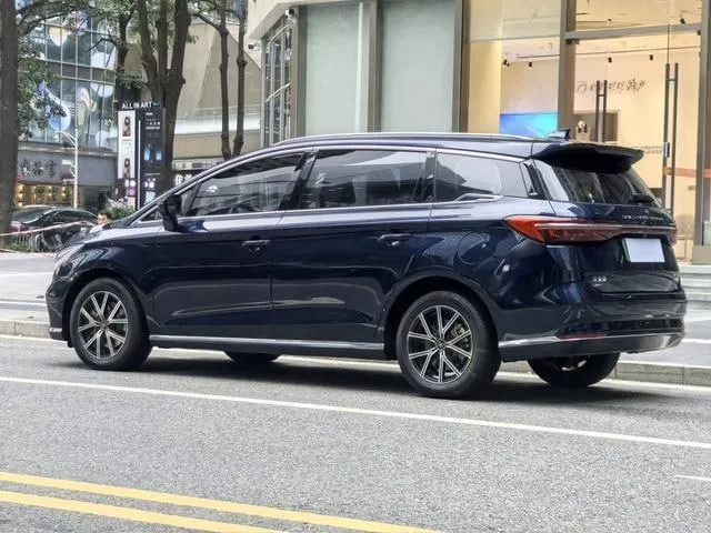 BYD SONG MAX 2022