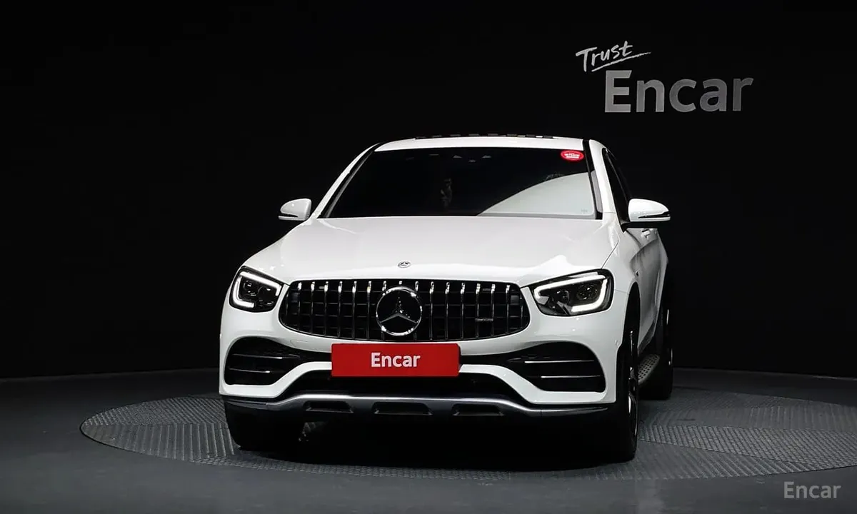 MERCEDES-BENZ GL 2023
