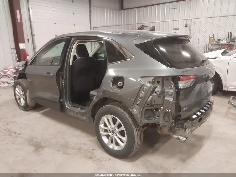 FORD ESCAPE SE 2022