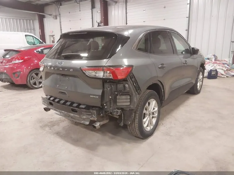 FORD ESCAPE SE 2022