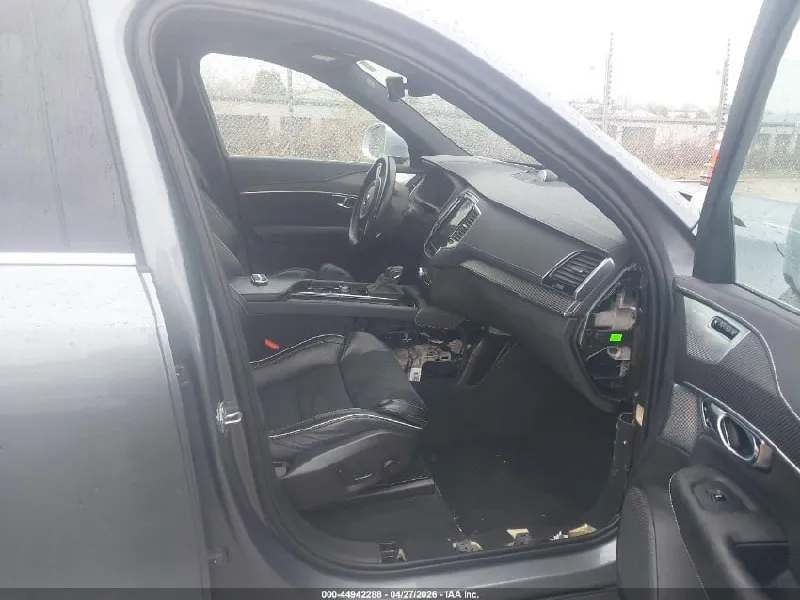 VOLVO XC90 2018
