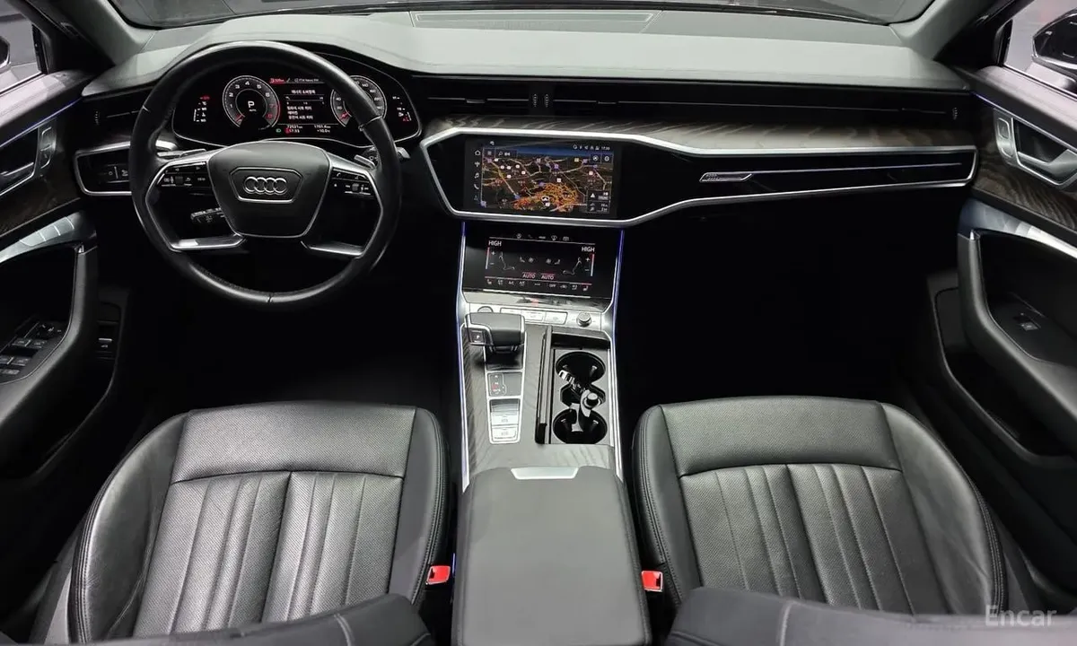 AUDI A6 2022