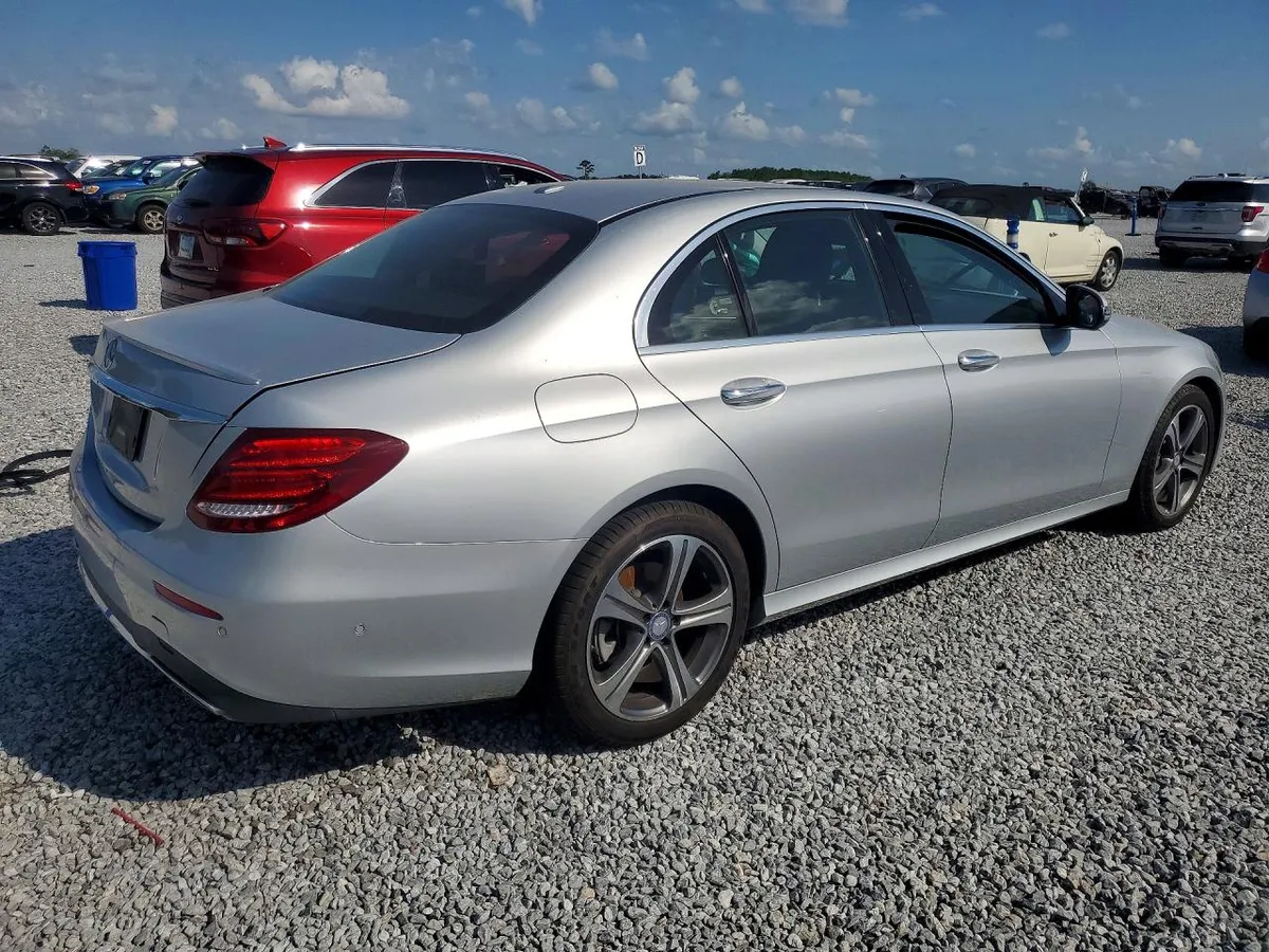 MERCEDES-BENZ E-CLASS E 300 2017