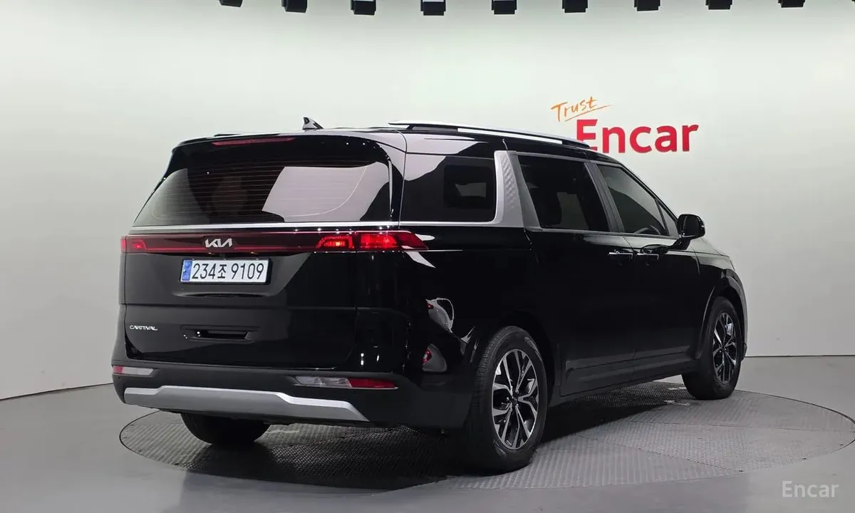 KIA CARNIVAL PRESTIGE 9 МЕСТ 2022