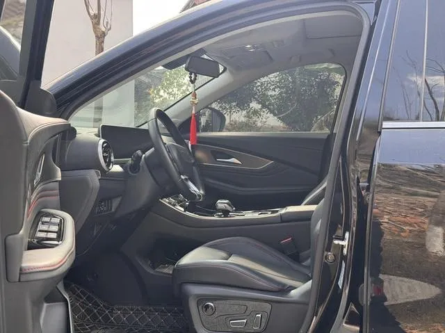 DONGFENG FORTHING T5EVO 2022