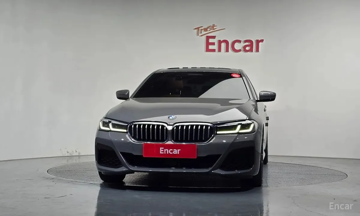 BMW 5 SERIES 2022
