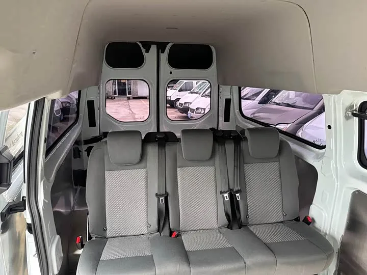 FORD TRANSIT 2023